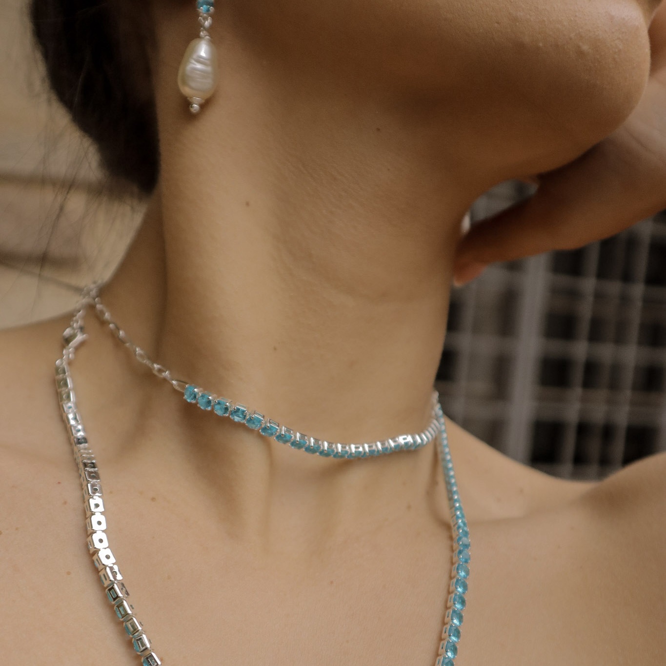 CHOKER CARTIER COM RIVIERA ZIRCÔNIAS AZUL BANHO DE PRATA - Imagem 2