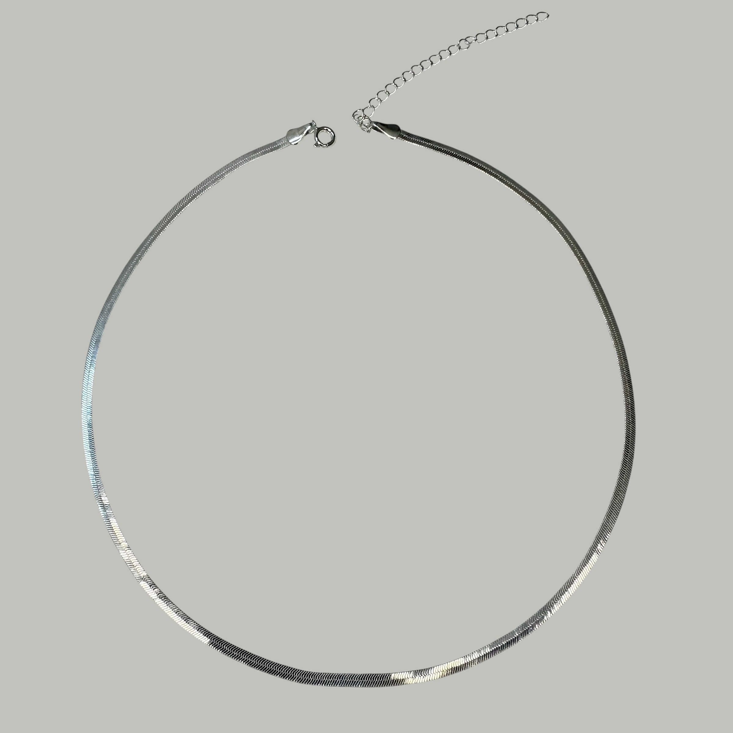 GARGANTILHA FITA 3 MM 40 CM BANHO DE PRATA